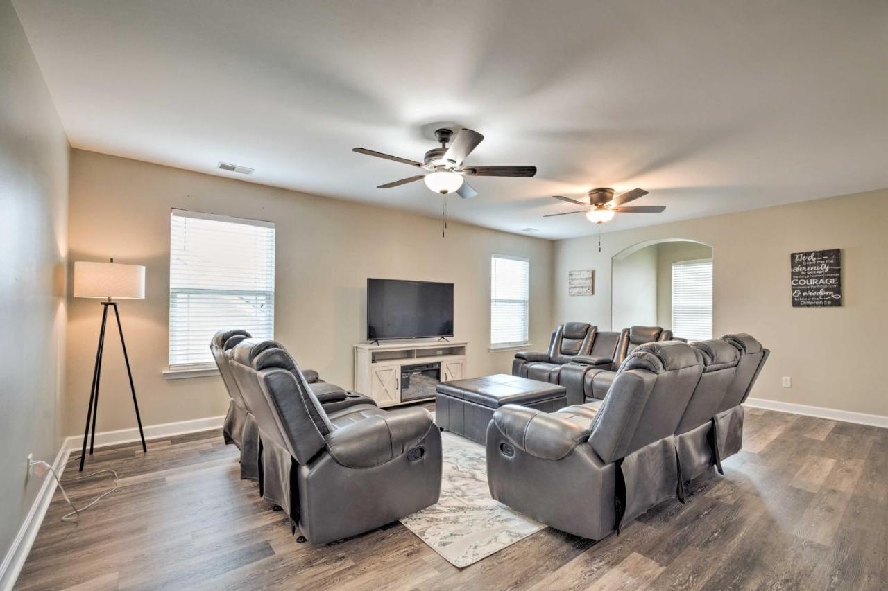 Spacious Pooler Home With Family-Friendly Perks Savannah Eksteriør billede