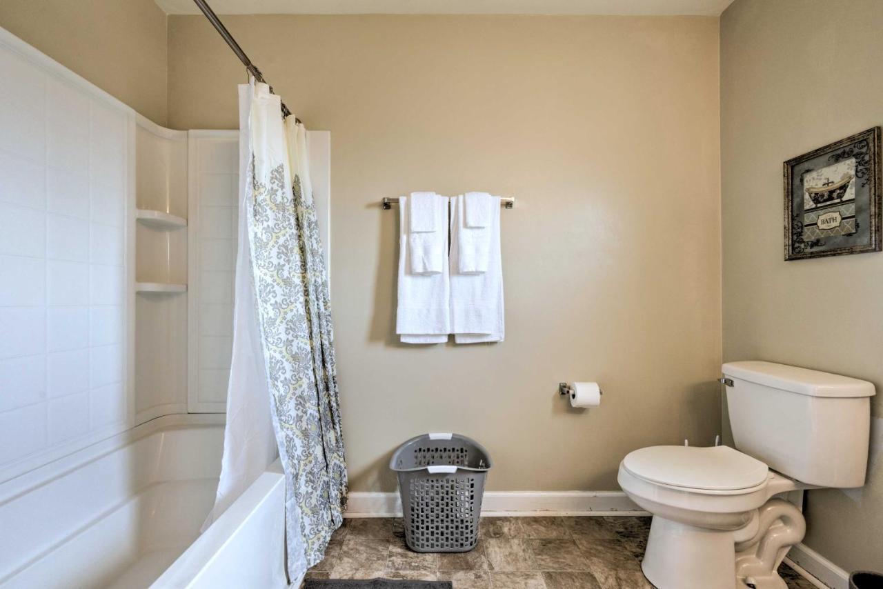 Spacious Pooler Home With Family-Friendly Perks Savannah Eksteriør billede