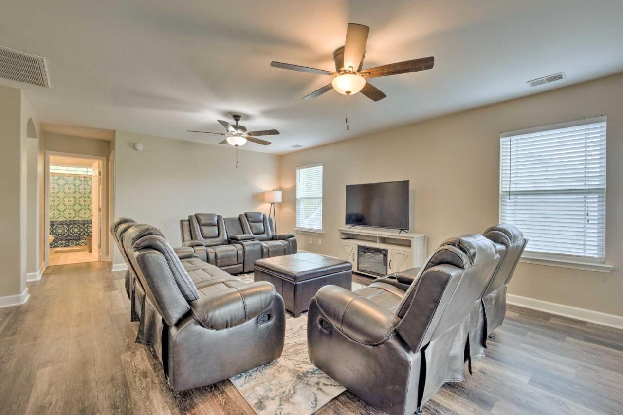 Spacious Pooler Home With Family-Friendly Perks Savannah Eksteriør billede